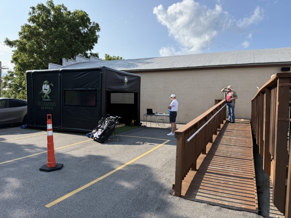 mobile golf simulator rental (3)